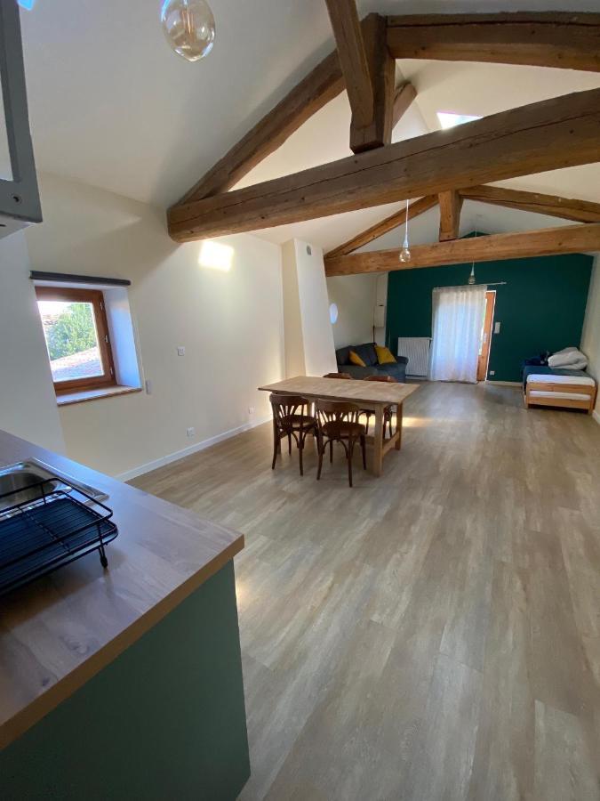 Gite De Corsas Saint-Victor  Экстерьер фото